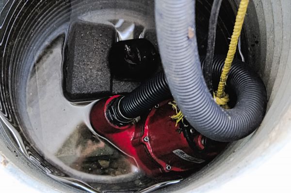 Submersible Sump Pump Service in Maryville